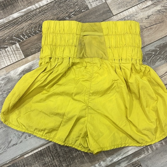 FP Movement Women's The Way Home Shorts size small - Picture 2 of 3